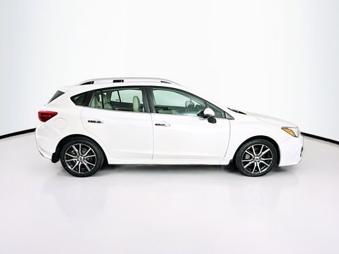 Used 2017 Subaru Impreza 2.0i Limited image 10