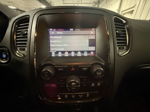 Used 2018 Dodge Durango GT image 41