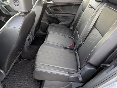 Used 2024 Volkswagen Tiguan SE R-Line w/ MDO Package, Three-Row image 28