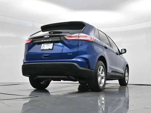 Used 2024 Ford Edge SE image 40