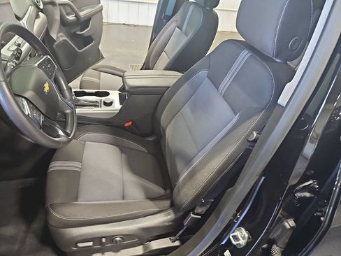 Used 2025 Chevrolet Blazer LT AWD/4WD image 14