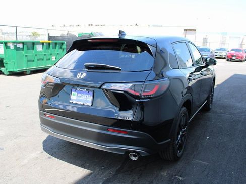 New 2026 Honda HR-V Sport image 12