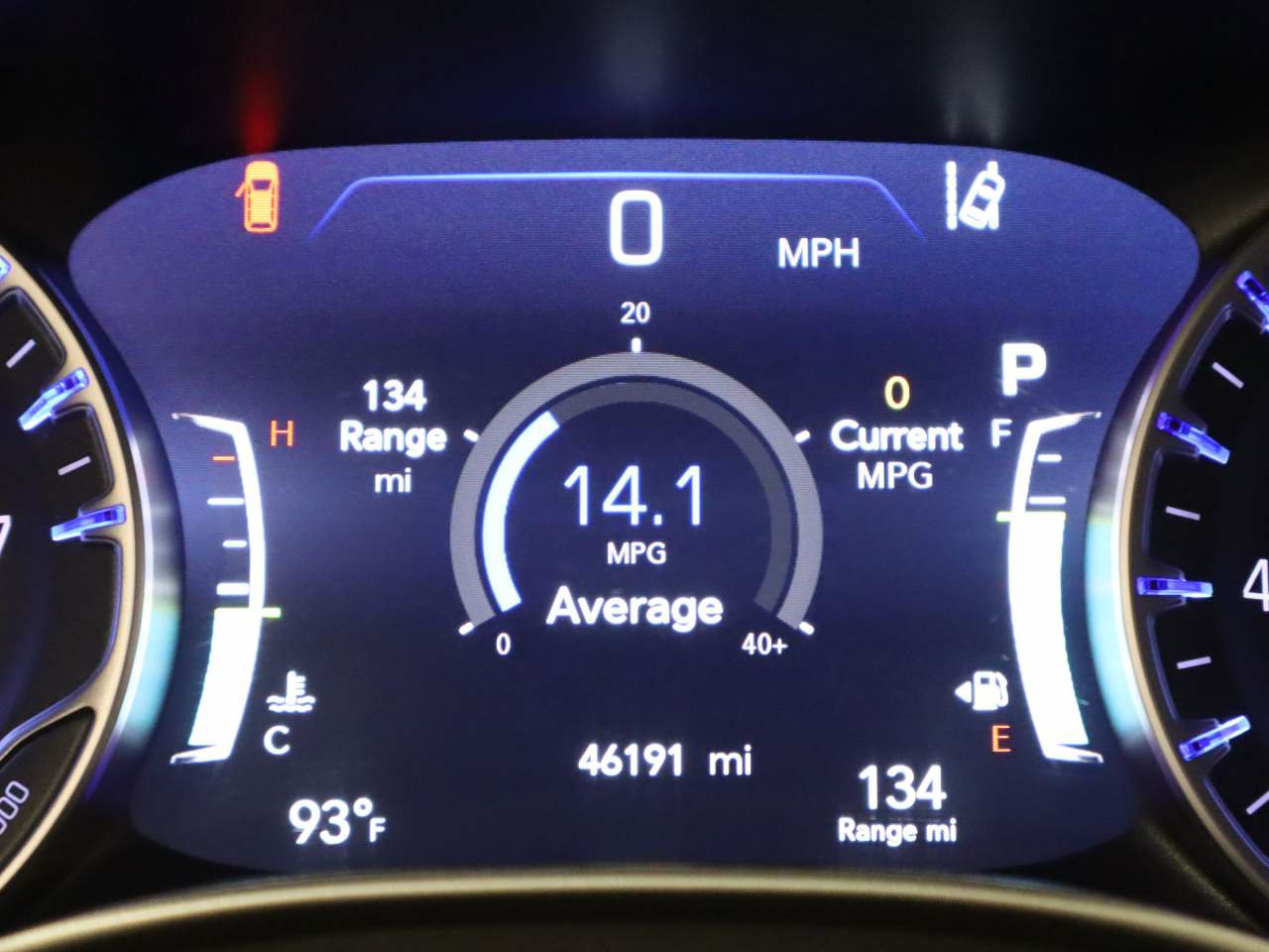 Used 2024 Chrysler Pacifica Touring-L FWD image 8