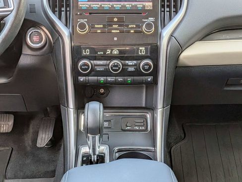 Used 2022 Subaru Ascent Limited w/ Technology Package AWD/4WD image 21