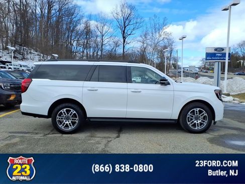 Certified 2025 Ford Expedition Max Active image 9