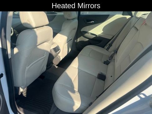 Used 2020 Chevrolet Malibu Premier FWD image 13