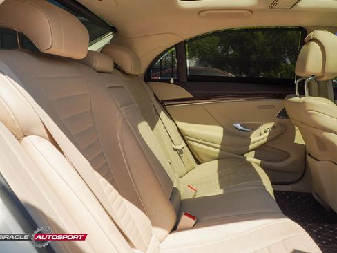 Used 2016 Mercedes-Benz S 550 4MATIC Sedan image 39