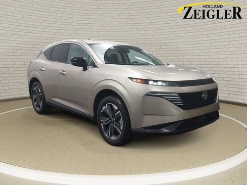 Certified 2025 Nissan Murano SL w/ Cargo Package AWD/4WD image 3