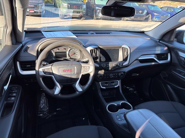 Used 2023 GMC Terrain SLE w/ Driver Convenience Package AWD/4WD image 19