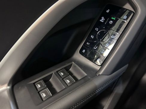 Certified 2025 Audi Q5 Premium w/ Premium Plus AWD/4WD image 5