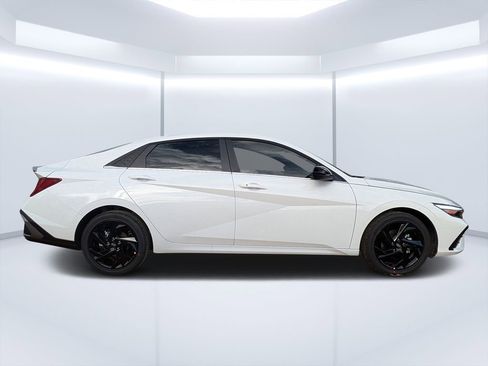 New 2026 Hyundai Elantra SEL Sport w/ Cargo Package image 2