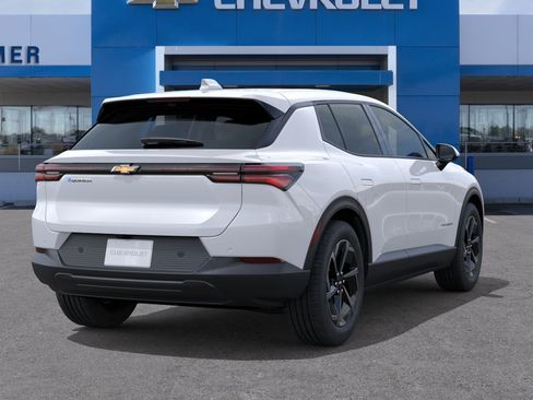 New 2026 Chevrolet Equinox EV LT w/ Comfort Package FWD image 28