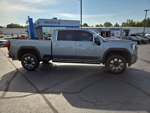 Certified 2024 GMC Sierra 3500 Denali w/ Denali Reserve Package AWD/4WD image 3