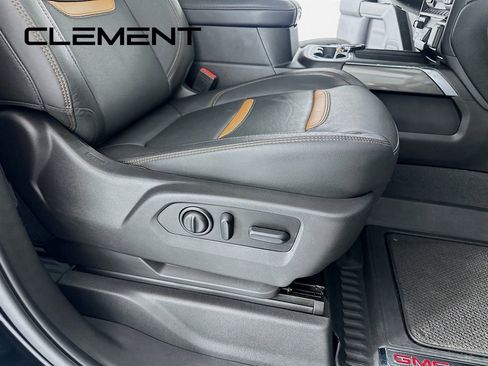 Used 2021 GMC Sierra 3500 AT4 w/ AT4 Premium Plus Package image 35