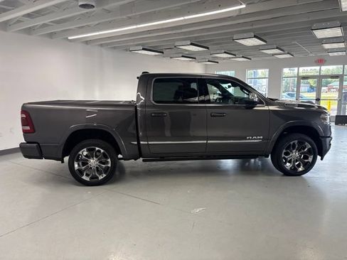 Used 2023 RAM 1500 Limited AWD/4WD image 12