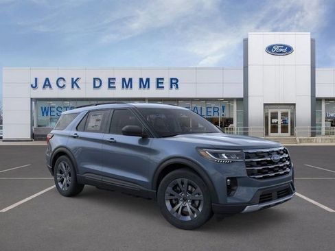 Used 2026 Ford Explorer Active w/ Active Comfort Package AWD/4WD image 37