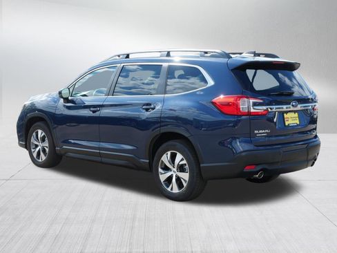 Certified 2025 Subaru Ascent Premium AWD/4WD image 5