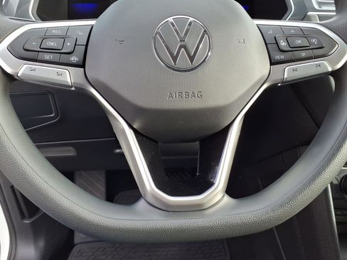 Certified 2022 Volkswagen Tiguan S image 14