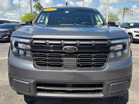 Used 2024 Ford Maverick Lariat w/ Black Appearance Package FWD image 2