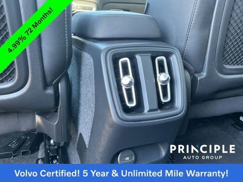 Certified 2023 Volvo C40 Recharge Core image 32