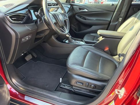 Used 2023 Buick Encore GX Essence w/ Experience Buick Package image 9
