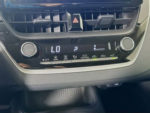 Used 2024 Toyota Corolla LE FWD image 16