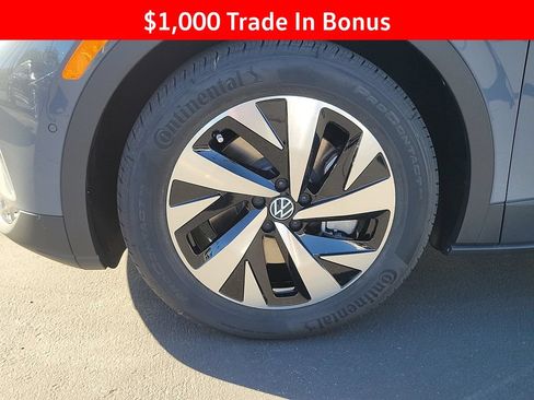 New 2026 Volkswagen ID.4 Pro RWD image 14