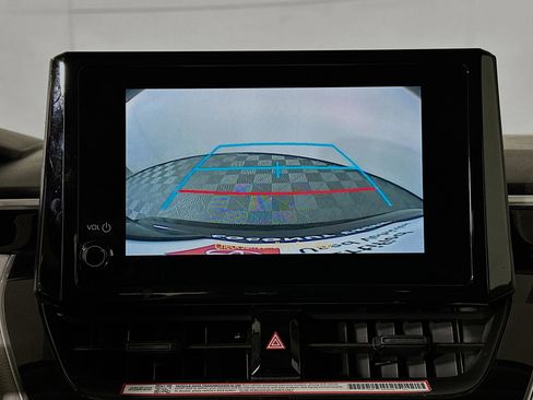 Certified 2025 Toyota Corolla LE image 24