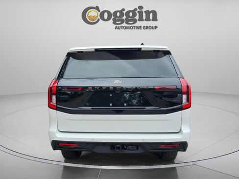 New 2026 Ford Expedition Tremor image 5