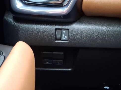 Used 2026 GMC Canyon AT4 w/ Nightfall Essentials Package image 23