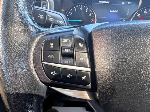 Used 2020 Ford Explorer Limited image 19