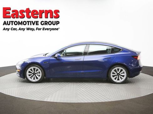 Used 2022 Tesla Model 3 Standard Range image 58