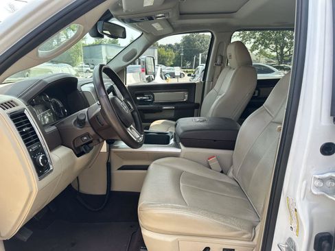 Used 2018 RAM 3500 Laramie AWD/4WD image 38
