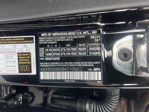 Used 2025 Mercedes-Benz GLE 450 4MATIC image 38