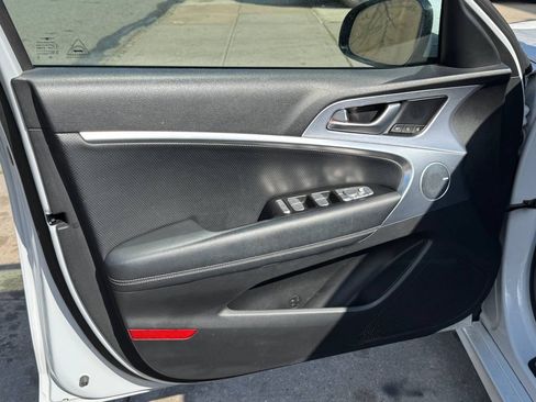 Used 2019 Genesis G70 2.0T Advanced w/ Elite Package AWD/4WD image 25