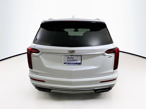 Used 2021 Cadillac XT6 Premium Luxury image 6