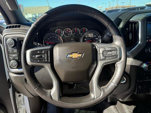 Used 2019 Chevrolet Silverado 1500 LT w/ All-Star Edition image 17