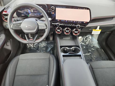 New 2026 Chevrolet Blazer EV RS image 25