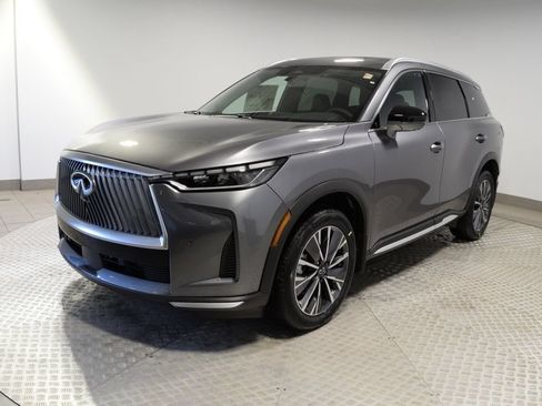 Certified 2026 INFINITI QX60 Luxe w/ Cargo Package AWD/4WD image 9