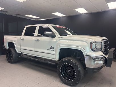 Used 2018 GMC Sierra 1500 SLT w/ SLT Preferred Package