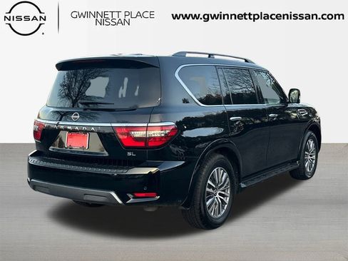 Used 2023 Nissan Armada SL w/ Captain's Chairs Package image 5