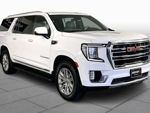 Used 2023 GMC Yukon XL SLT w/ SLT Premium Package image 2