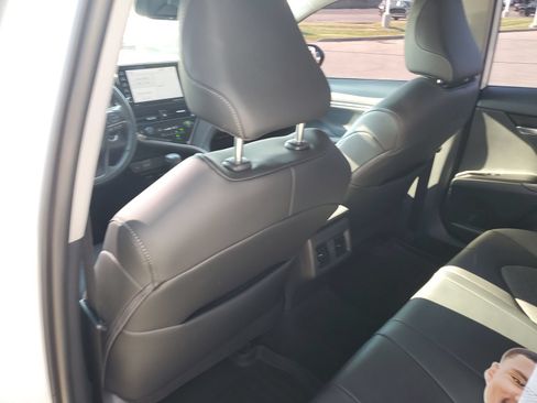 Certified 2023 Toyota Camry XSE w/ Cold Weather Package FWD image 14