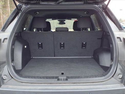 Used 2025 GMC Terrain Elevation AWD/4WD image 6