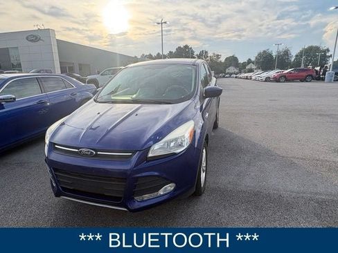 Used 2014 Ford Escape SE FWD image 2