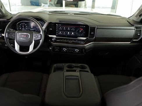 Used 2023 GMC Sierra 1500 Elevation image 20