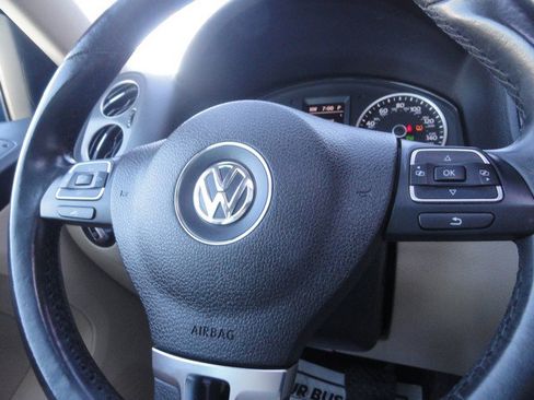 Used 2017 Volkswagen Tiguan Wolfsburg Edition image 25