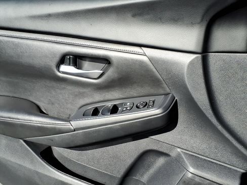 Used 2024 Nissan Sentra SV w/ All-Weather Package image 16