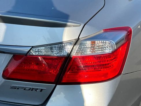 Used 2013 Honda Accord Sport image 17