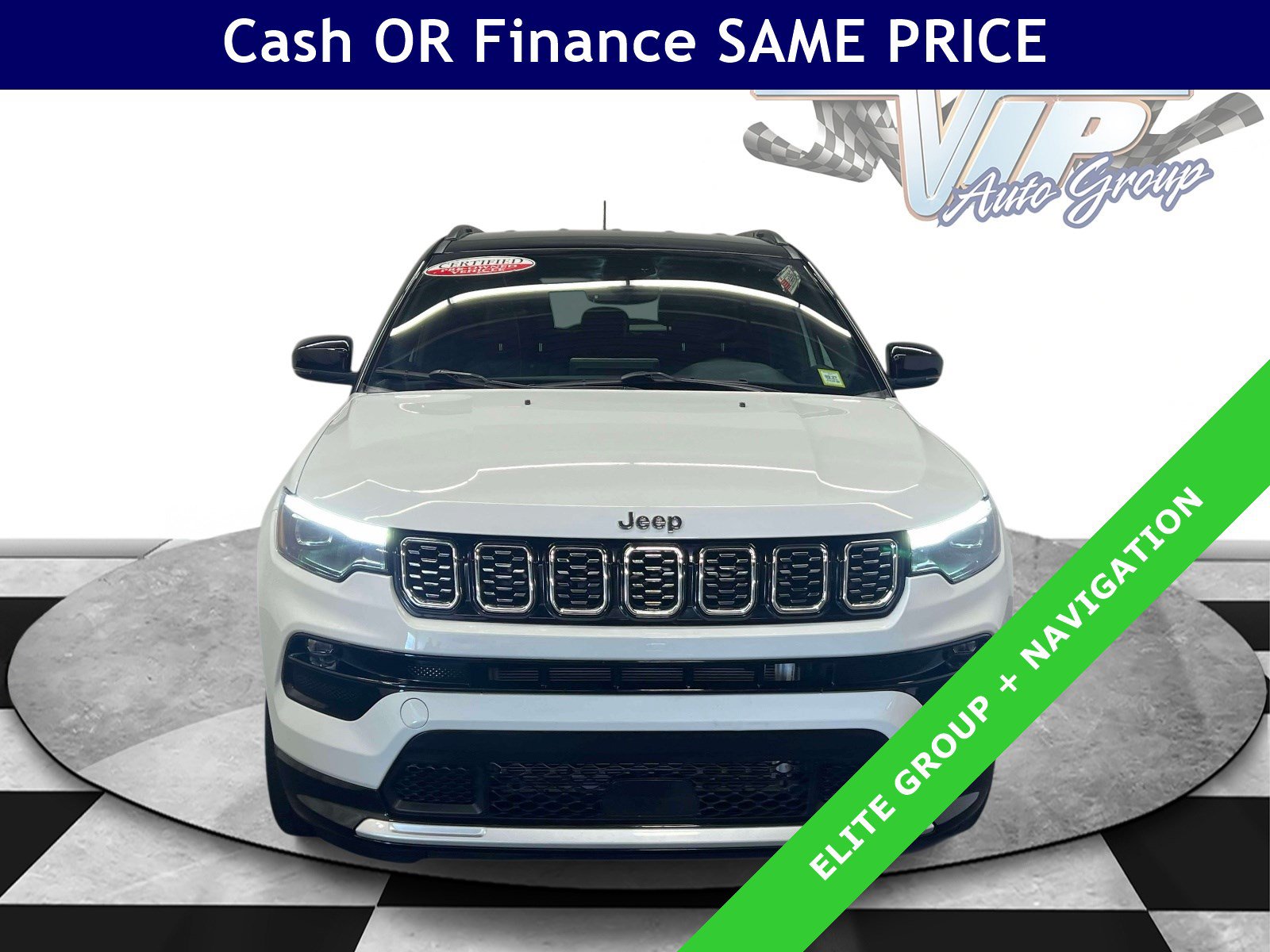 Used 2025 Jeep Compass Limited w/ Elite Group AWD/4WD image 4